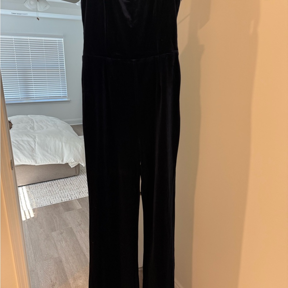 Elegant Navy Velvet Jumpsuit